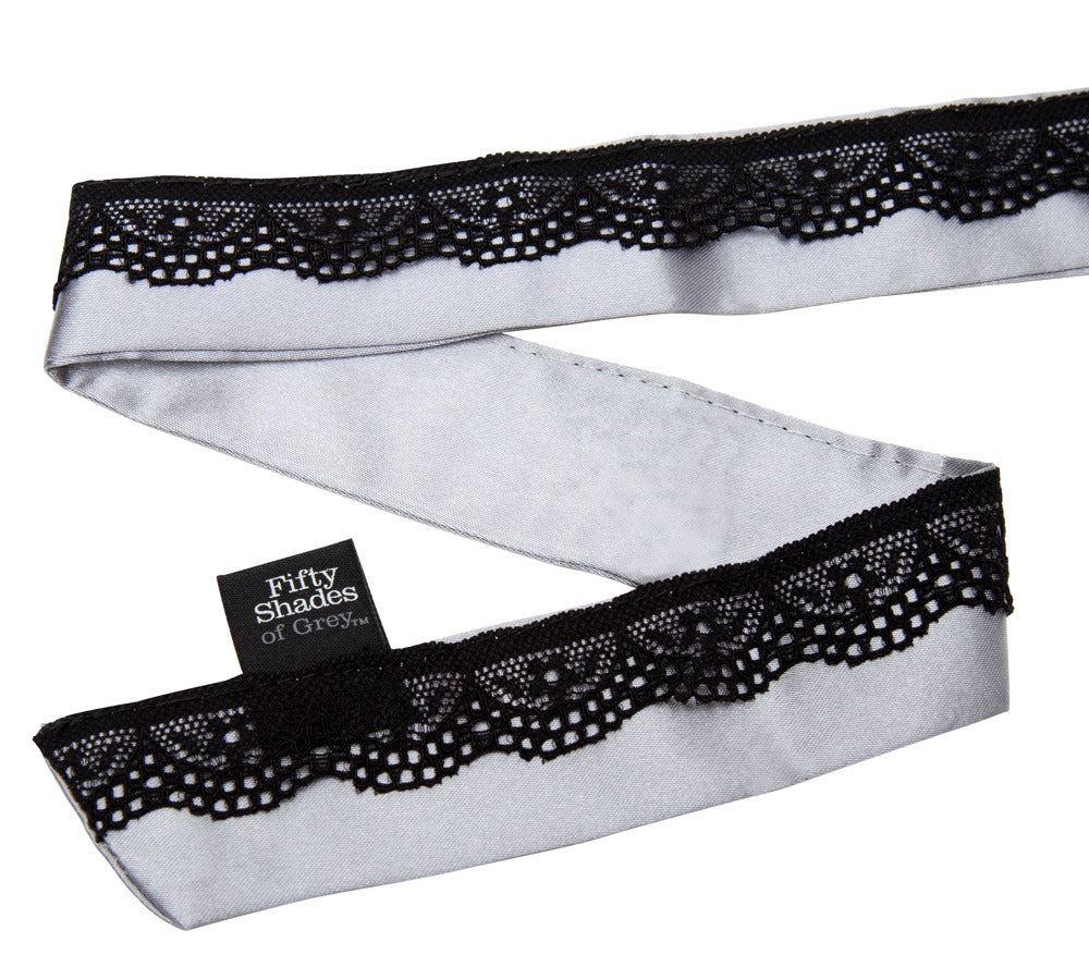 Sweet Play Nice Satin Collar &amp; Nipple Clamps-Set